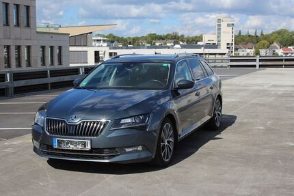 Skoda Superb 197.000 km 15.500 &euro; Dortmund Berghofen 44269