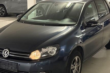 VW Golf 269.000 km 3.200 &euro; Essen 45326
