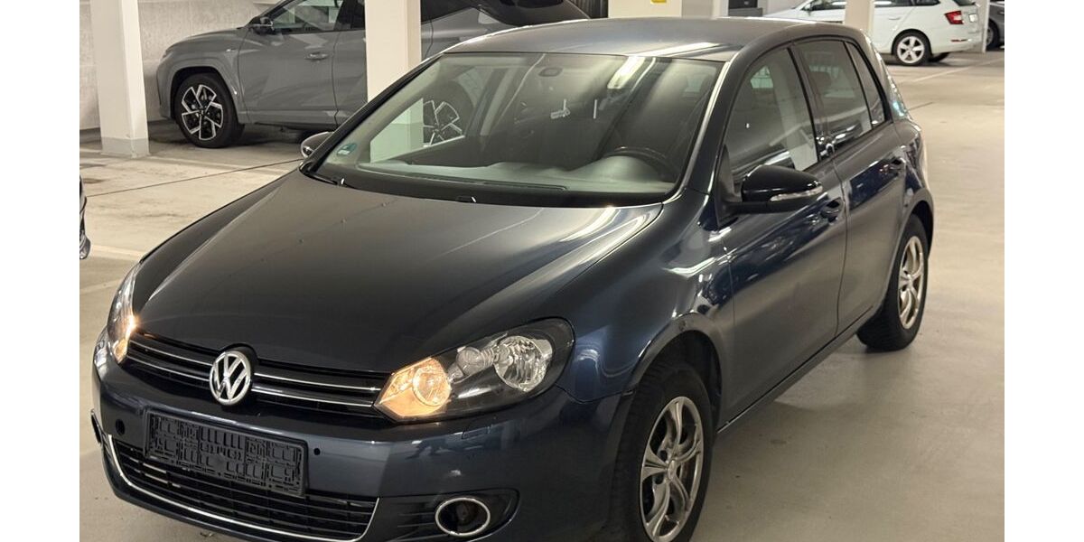 VW Golf 269.000 km 3.200 &euro; Essen 45326
