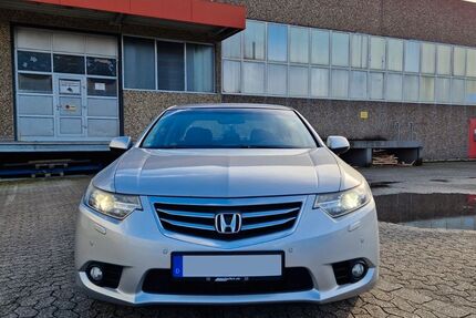 Honda Accord 199.550 km 8.200 € Ratingen 40880