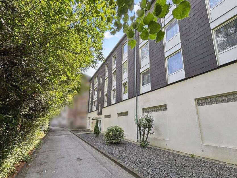 Wohnung zum Kaufen in Essen 99.000 € 67 m²