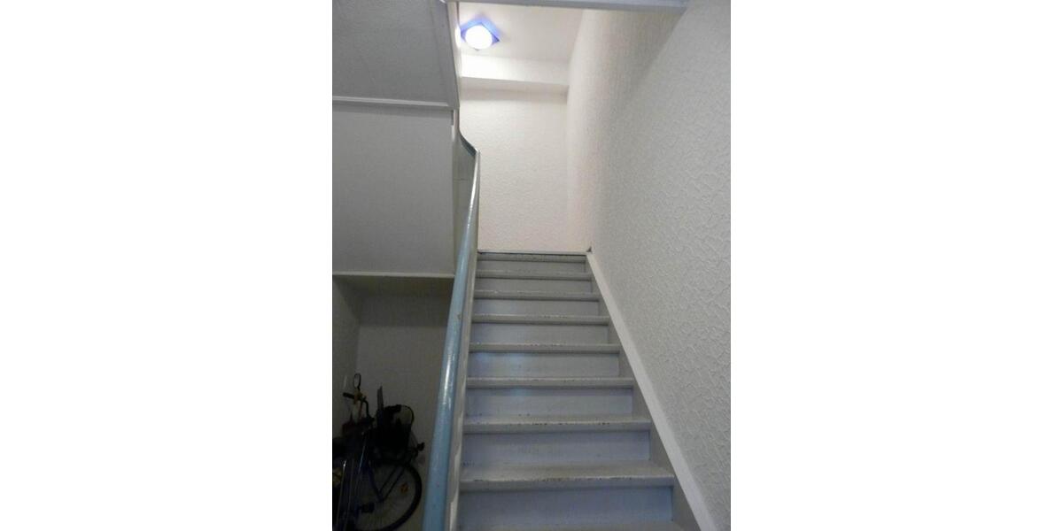 Gemütliche Single Wohnung , DG , 49qm , 2FH , DU.Homb.-Hochheide 2 zimmer