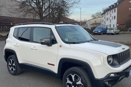 Jeep Renegade 225.600 km 10.700 &euro; Gelsenkirchen 45879