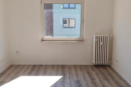 Wohnung Duisburg Mittelmeiderich - 3 Zimmer, 54 m&sup2;, 382&euro; | Angebot:26160633