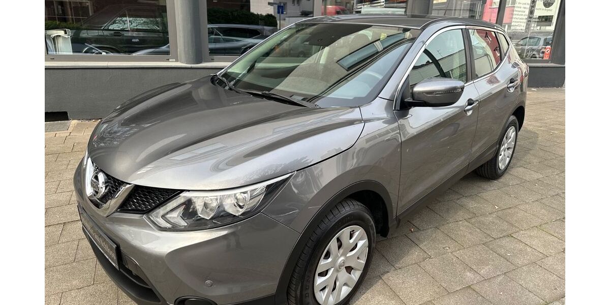 Nissan Qashqai 34.101 km 9.950 &euro; Gelsenkirchen 45899