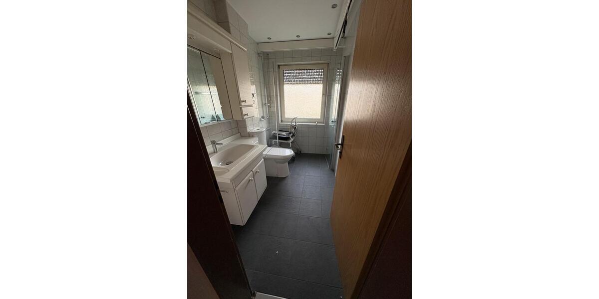 Erdgeschoßwohnung Mülheim an der Ruhr Rechtsruhr-Nord - 3.5 Zimmer, 70 m&sup2;, 680&euro; | Angebot:25368065