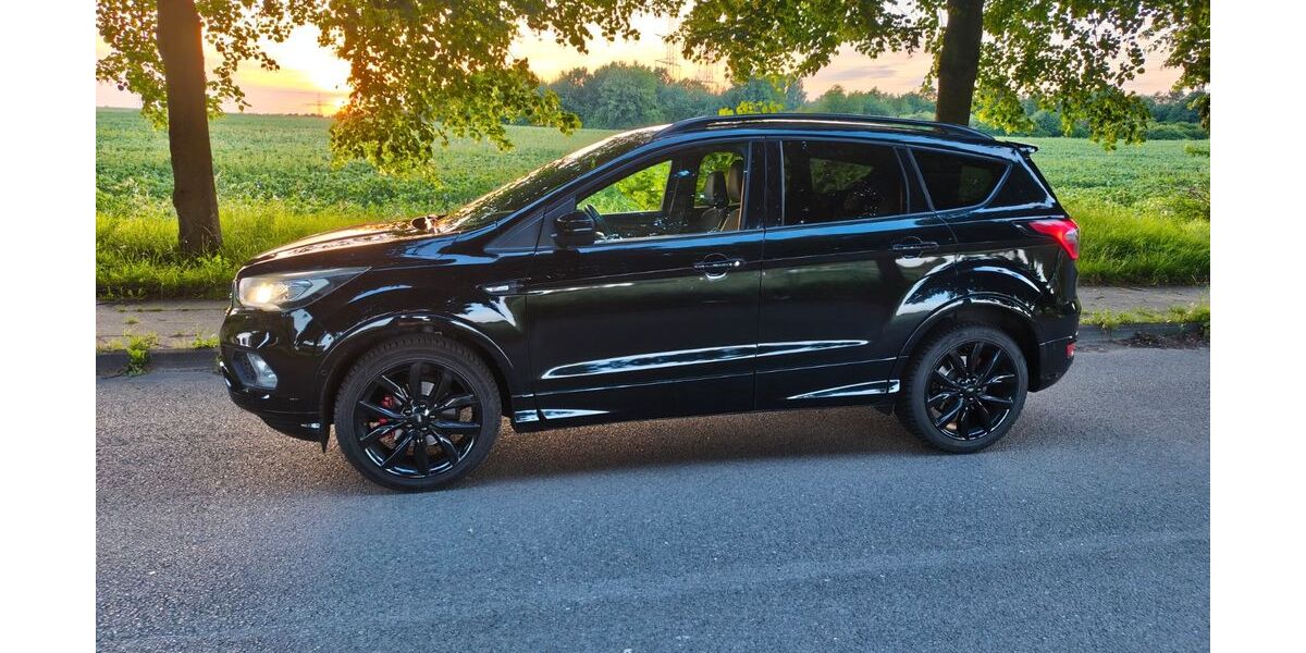 Ford Kuga 110.000 km 12.100 &euro; Bochum 44866