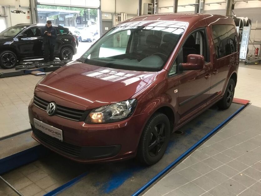 VW Caddy 199.987 km 4.690 € Essen 45326