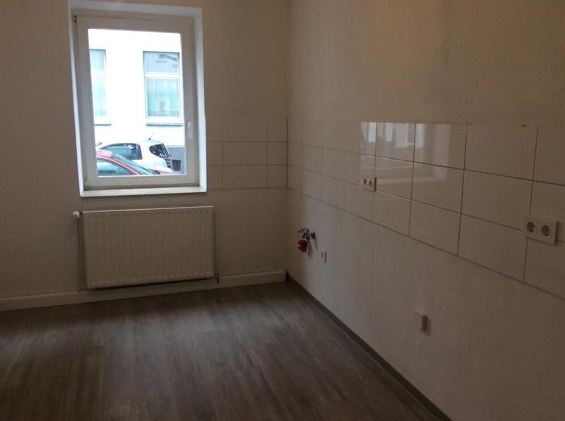 Komplett renoviert mit Dusche und in Altstadtnähe ! 2 zimmer
