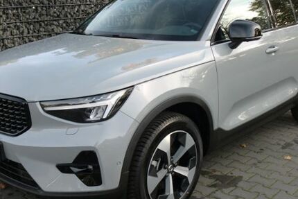 Volvo XC40 15.900 km 36.990 € Gelsenkirchen 45891