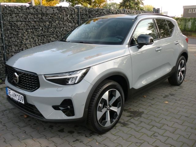 Volvo XC40 6.890 km 37.990 € Gelsenkirchen 45891