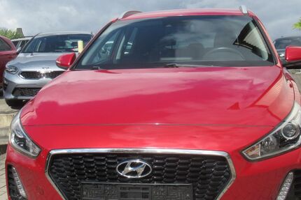 Hyundai i30 76.411 km 12.490 € Herne 44653