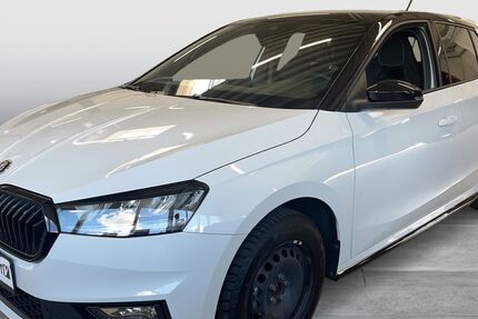 Skoda Fabia 11.382 km 16.890 &euro; Duisburg 47178