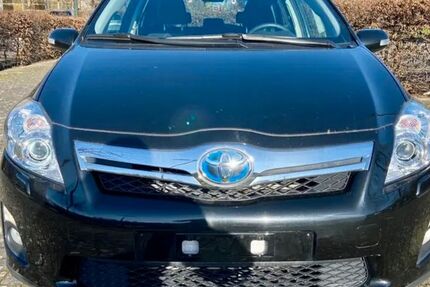 Toyota Auris 92.000 km 11.999 &euro; Ratingen 40880