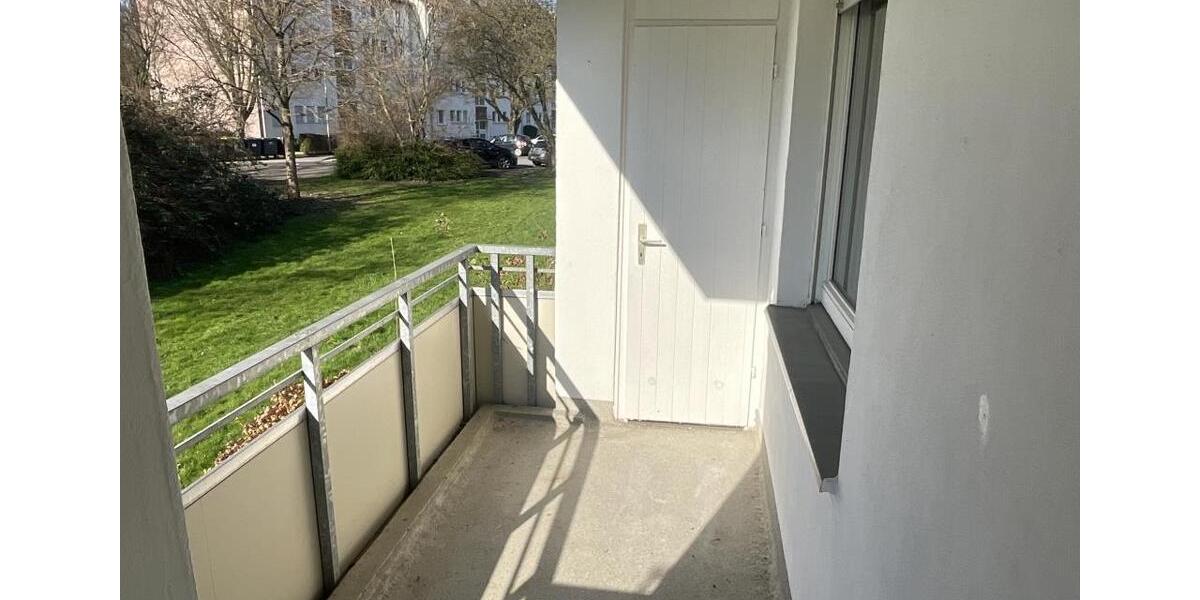 Erdgeschoßwohnung Duisburg Mittelmeiderich - 3 Zimmer, 66 m&sup2;, 579&euro; | Angebot:25258295