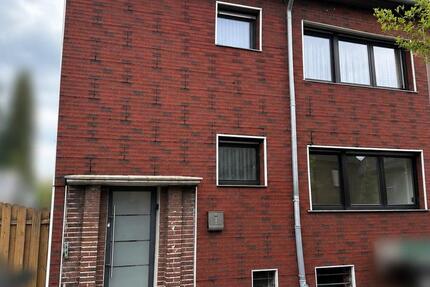 Haus Duisburg Walsum - 7 Zimmer, 150 m&sup2;, 390.000&euro; | Angebot:27146197