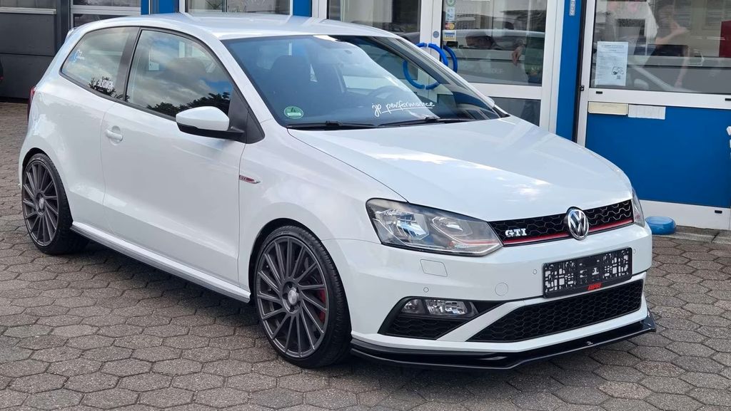VW Polo 94.600 km 13.249 &euro; Schermbeck 46514