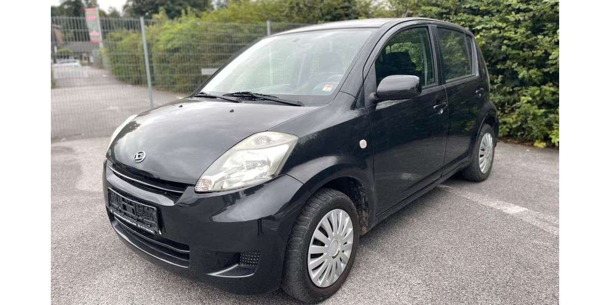 Daihatsu Sirion 177.000 km 2.650 € Wuppertal 42389