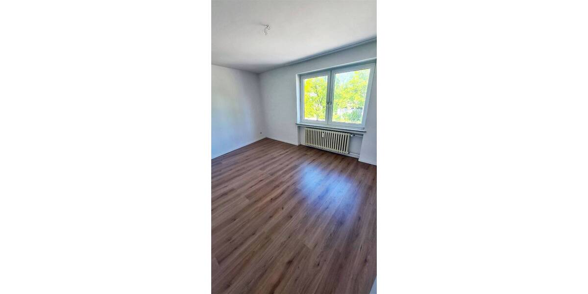 Etagenwohnung Gelsenkirchen Erle - 3 Zimmer, 76 m&sup2;, 460&euro; | Angebot:26404181