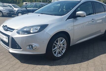 Ford Focus 58.932 km 7.499 &euro; Essen 45326