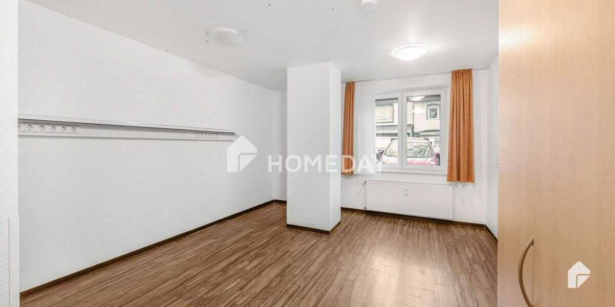 Etagenwohnung Wetter (Ruhr) Alt-Wetter - 6 Zimmer, 228 m&sup2;, 198.000&euro; | Angebot:25644768