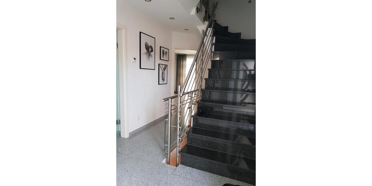 Zukunftssichere Doppelhaushälfte A+ | Erdwärme | Top Ausstattung 5.5 zimmer