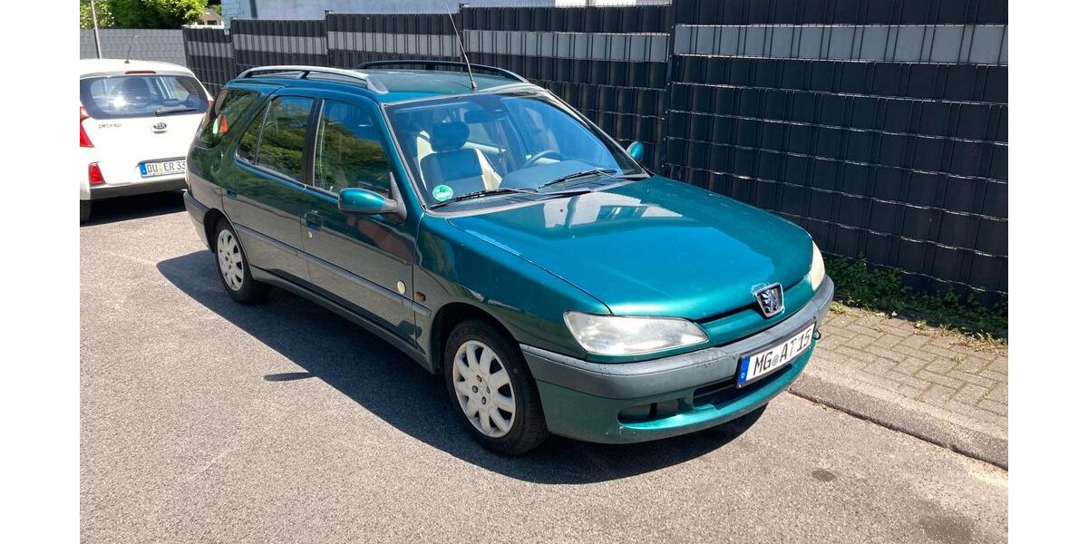 Peugeot 306 204.154 km 800 &euro; Duisburg 47166
