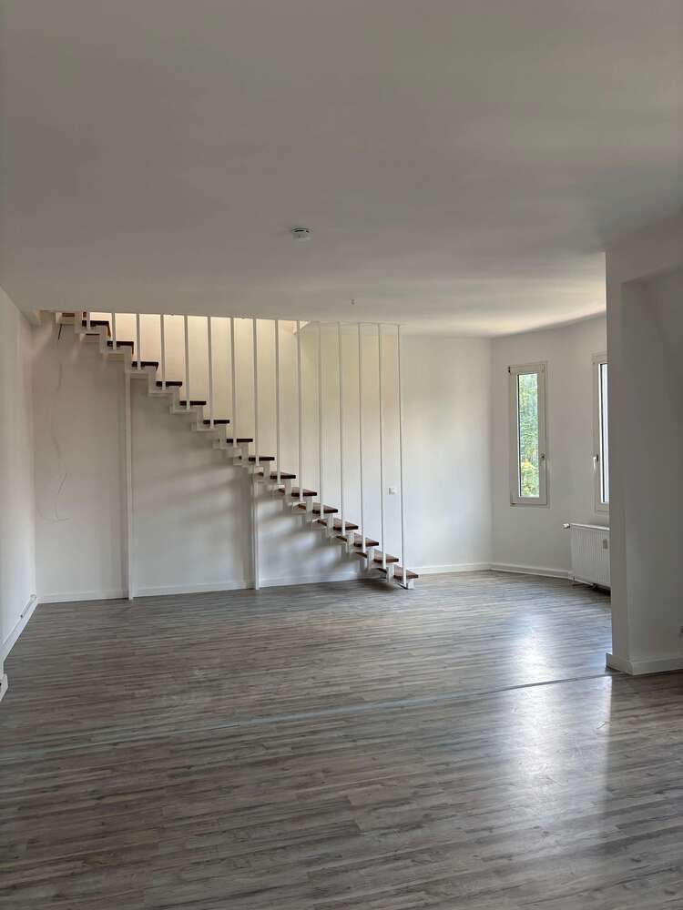 Wohnung zum Mieten in Wuppertal 1.100 € 140 m²