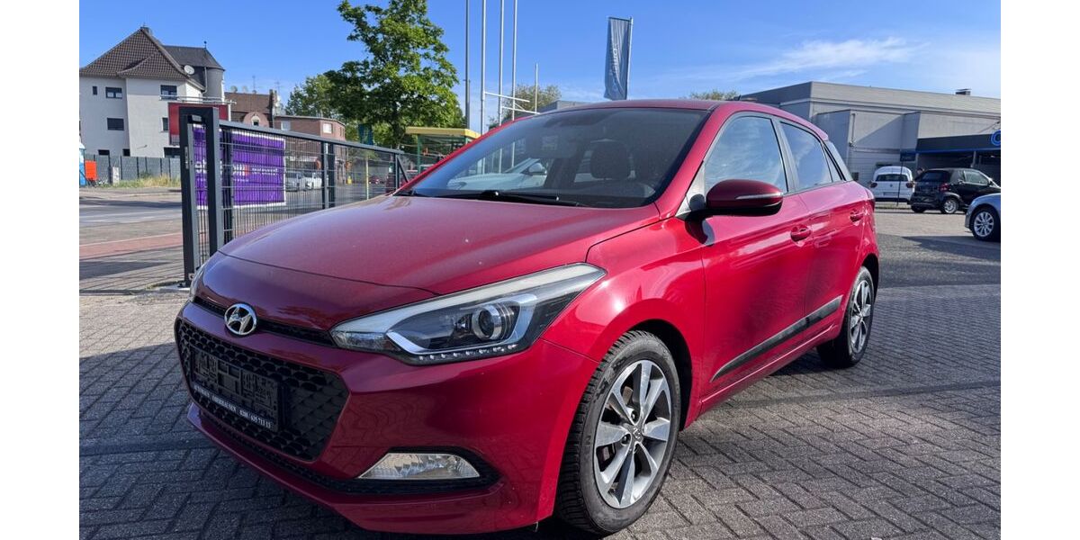 Hyundai i20 113.500 km 7.499 &euro; Oberhausen 46145
