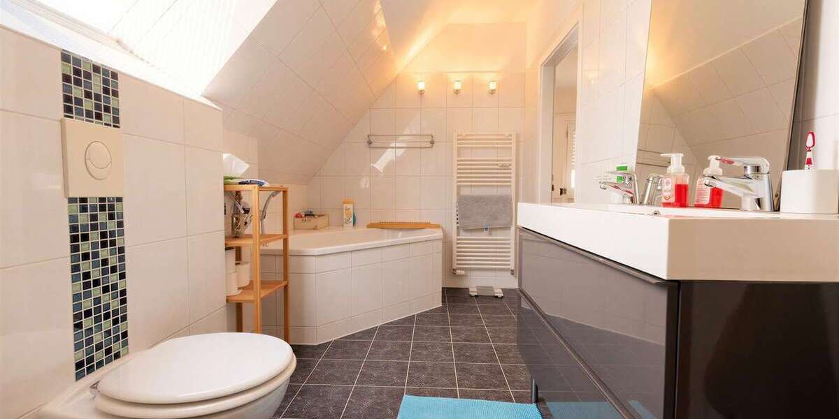 Maisonette-Traum in Burgaltendorf: 148 m², Balkon, Grünblick und viel Platz - Maisonettenwohnung Essen Stadtbezirk VIII | Angebot:26957680
