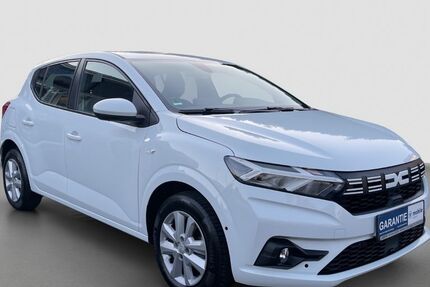 Dacia Sandero 100.000 km 9.499 &euro; Mülheim a.d. Ruhr 45476