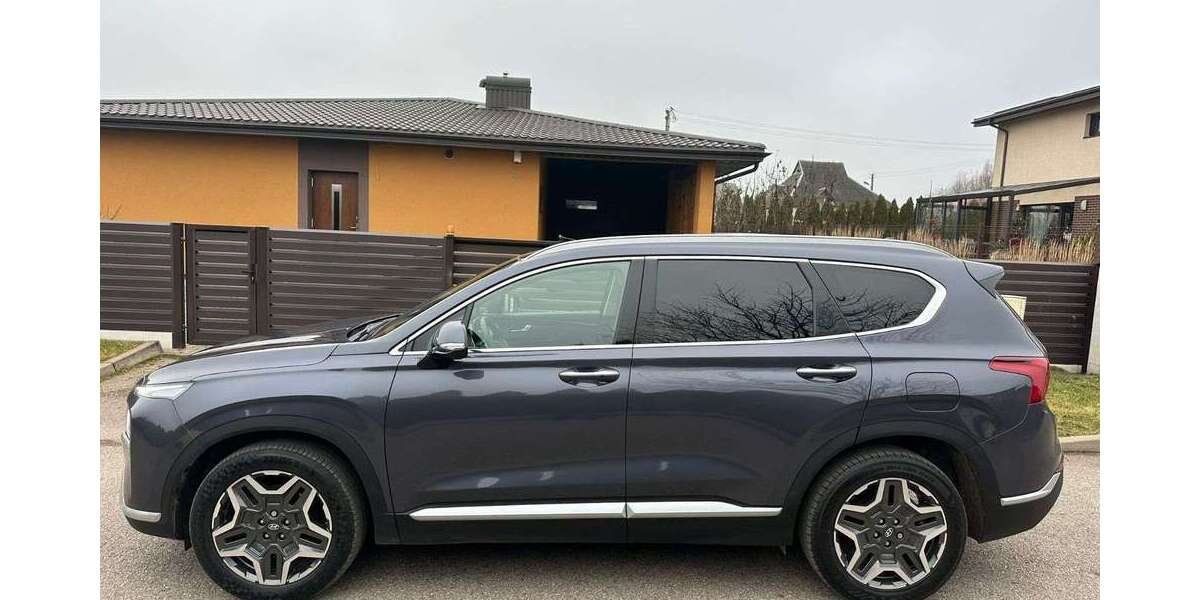 Hyundai SANTA FE 39.000 km 33.990 &euro; Dinslaken 46535