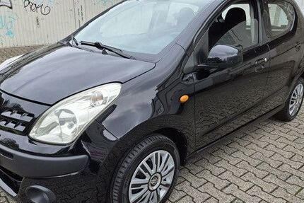 Nissan Pixo 233.000 km 2.200 € Dortmund 44143