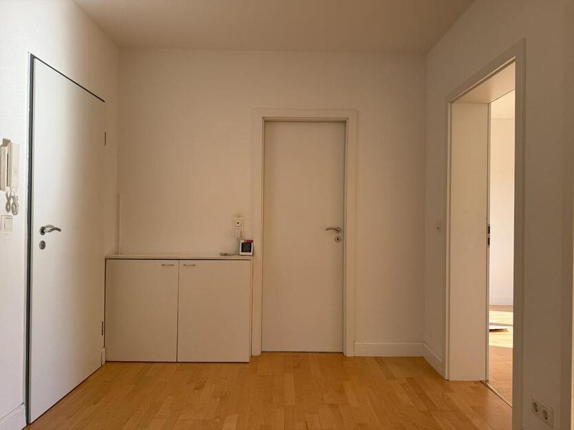 3,5Zimmerwohnung, Balkon, EBK und Garage! Provisionsfrei!!