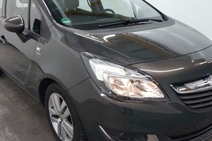 Opel Meriva 97.500 km 7.499 &euro; Bottrop 46236