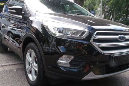 Ford Kuga 109.820 km 8.900 &euro; Essen 45276