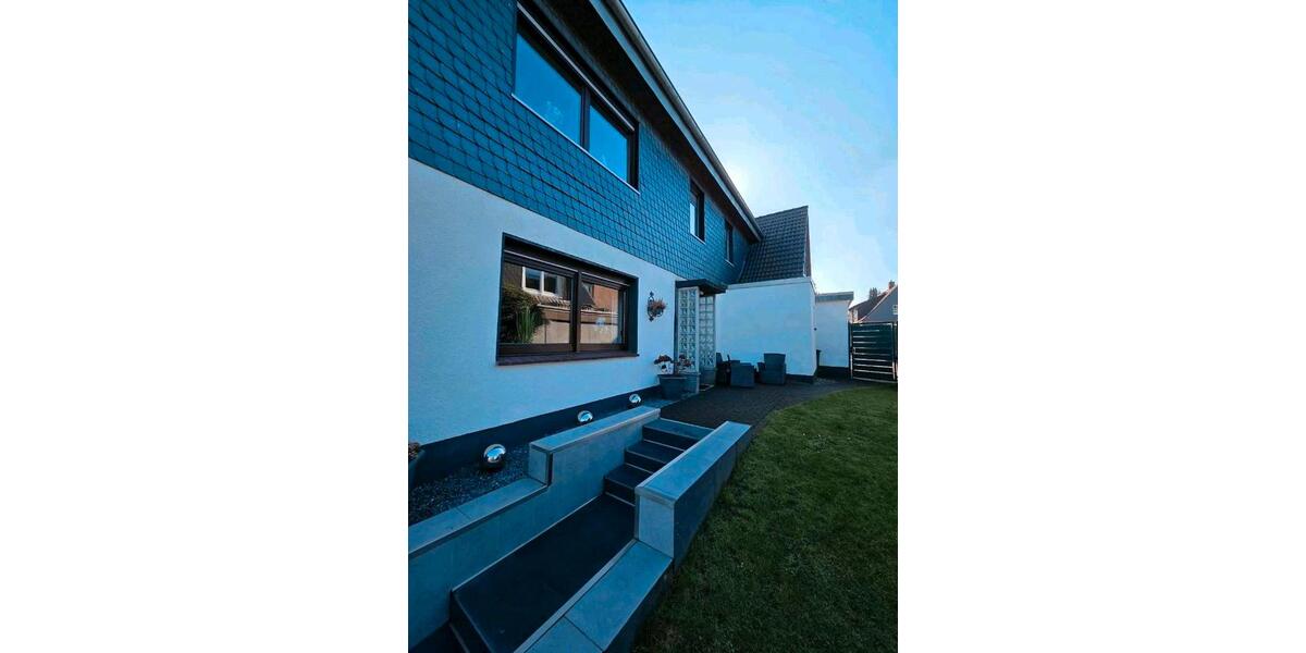 Einfamilienhaus Bochum Günnigfeld - 10 Zimmer, 242 m&sup2;, 649.000&euro; | Angebot:26207743