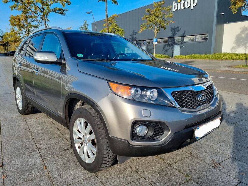 Kia Sorento 139.842 km 8.990 € Dortmund 44263