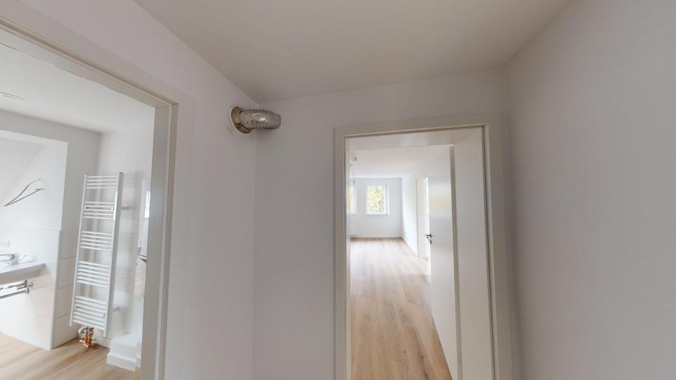 Dachgeschoßwohnung Wuppertal Gemarkung Langerfeld - 3 Zimmer, 60 m&sup2;, 600&euro; | Angebot:25479707