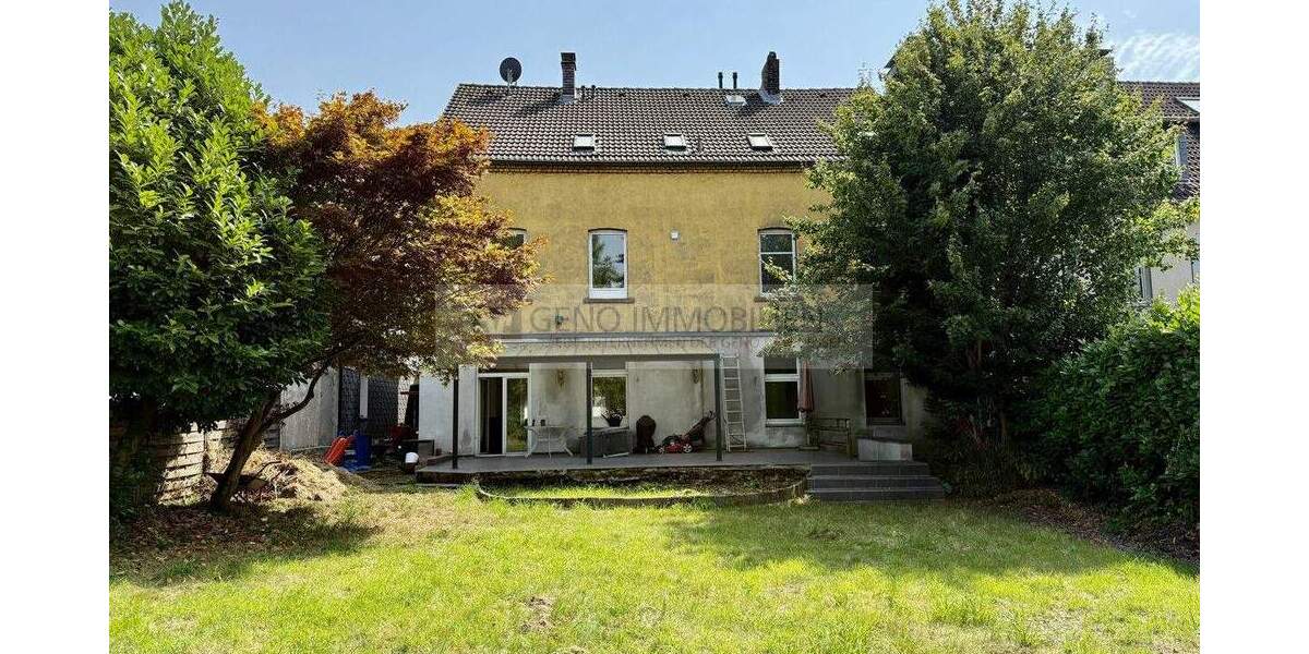 Mehrfamilienhaus, Wohnhaus Essen / Überruhr-Hinsel Überruhr-Hinsel - 9 Zimmer, 244 m&sup2;, 475.000&euro; | Angebot:23986331