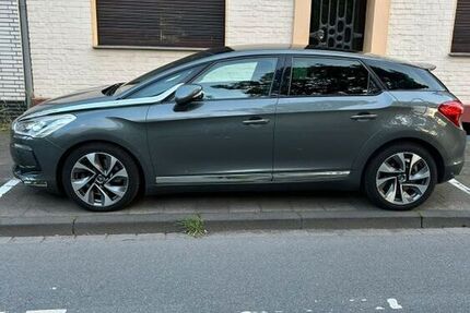 Citroen DS5 151.447 km 9.470 &euro; Duisburg 47178