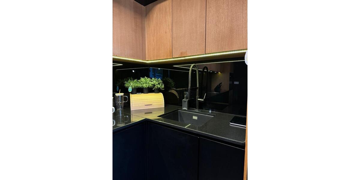 Luxuriöse EG Wohnung in Ratingen mit großem Garten beliebte Lage 4 zimmer