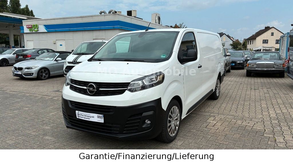 Opel Vivaro 100.000 km 18.599 &euro; Recklinghausen, Germany 45661