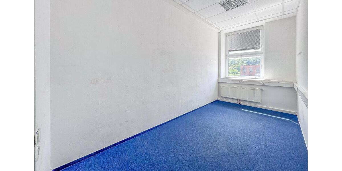 BÜRO – 270 m² – 7 BÜROS – 2 BESPRECHUNGSRÄUME – KÜCHE – LASTENAUFZUG – STELLPLÄTZE – TOP AUFGETEILT! zimmer