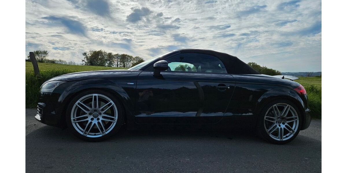 Audi TT 207.000 km 11.200 &euro; Wuppertal 42389