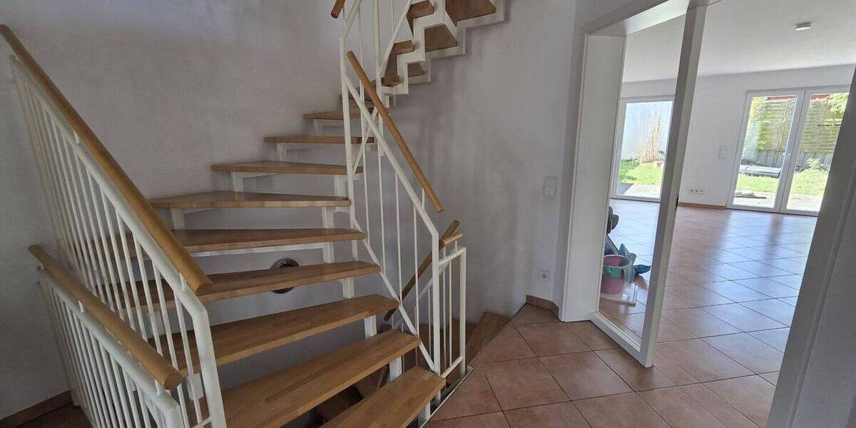 Doppelhaushälfte Dortmund Brünninghausen - 5 Zimmer, 160 m&sup2;, 1.800&euro; | Angebot:26787785
