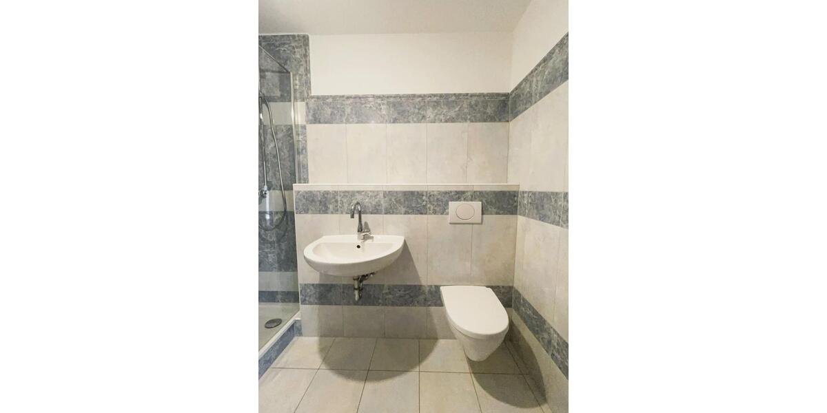 Etagenwohnung Ratingen Tiefenbroich - 3 Zimmer, 79 m&sup2;, 1.090&euro; | Angebot:25366764