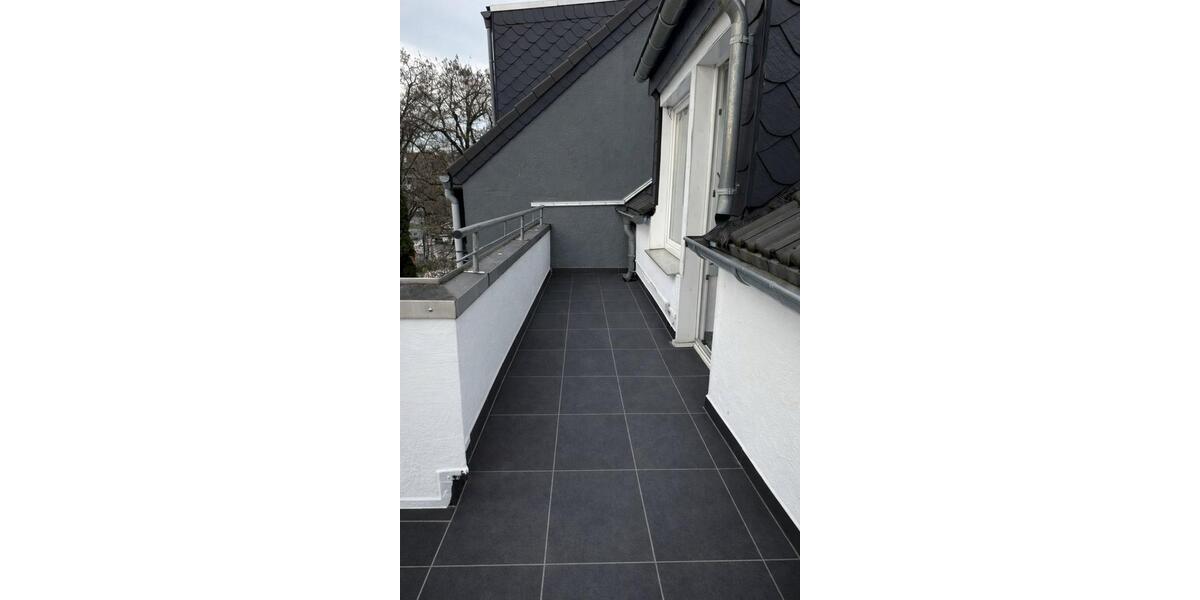 Dachgeschoßwohnung Duisburg Essenberg - 2 Zimmer, 55 m&sup2;, 500&euro; | Angebot:25479675