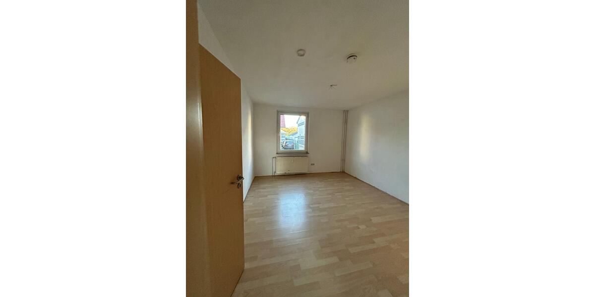 Etagenwohnung Herne Wanne - 4 Zimmer, 82 m&sup2;, 865&euro; | Angebot:25160931