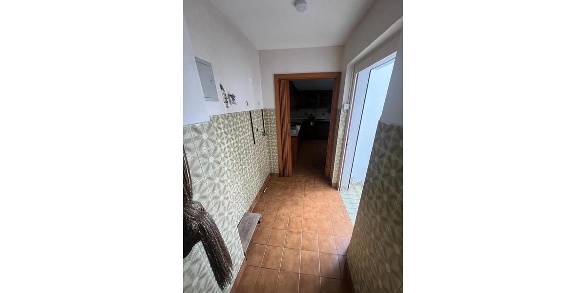 Erdgeschoßwohnung Mülheim an der Ruhr Broich - 5 Zimmer, 94 m&sup2;, 1.050&euro; | Angebot:24745899